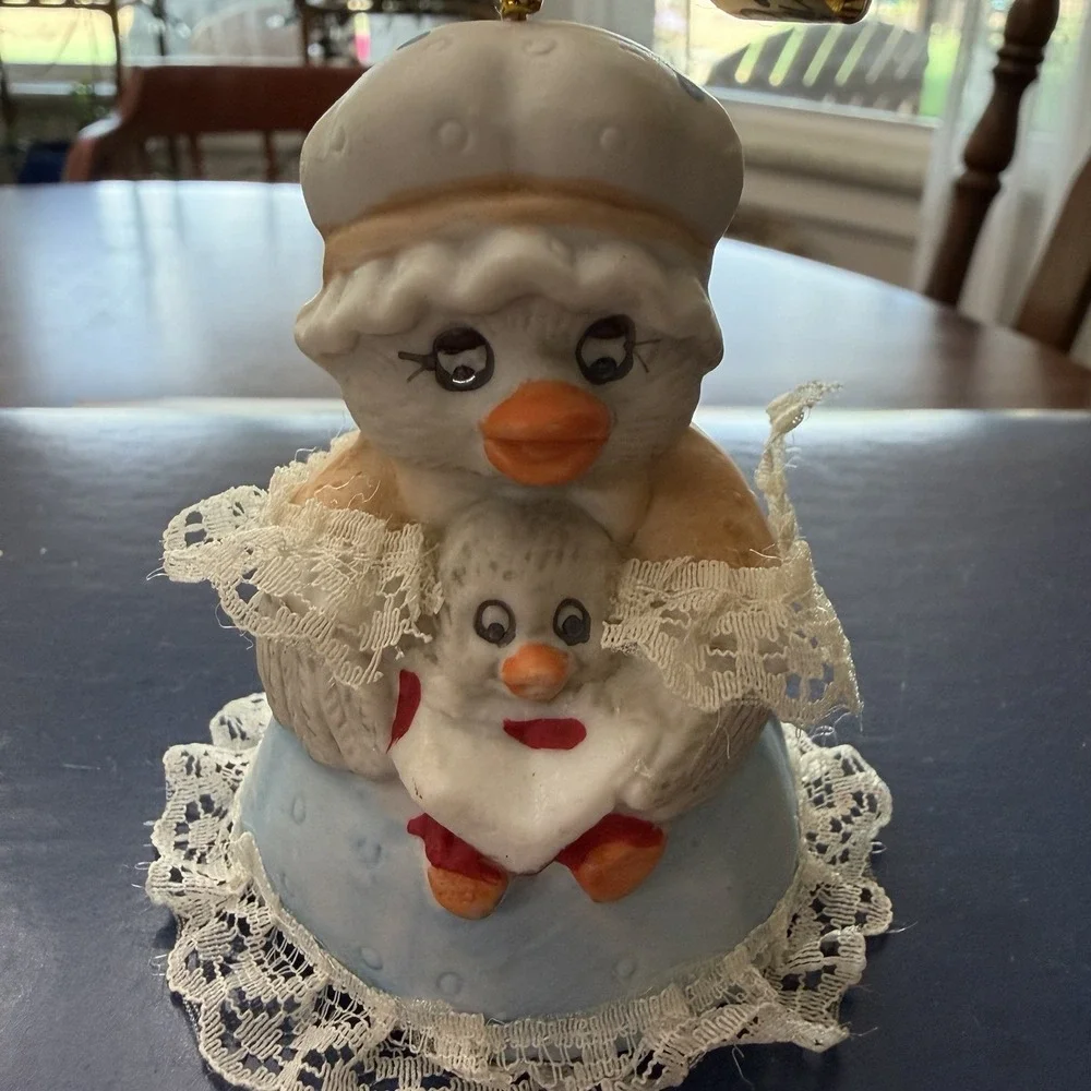 Vintage JASCO Caring Critters Chimer Christmas Ornament Mother Bird & Chick